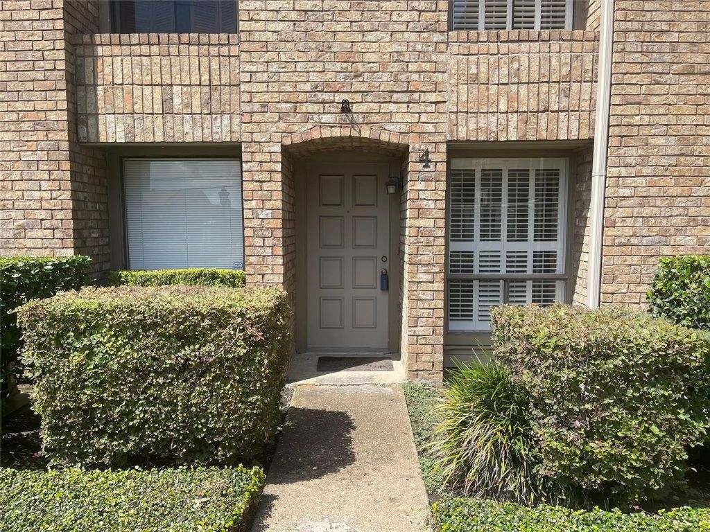 1908 Augusta Drive 4, Houston