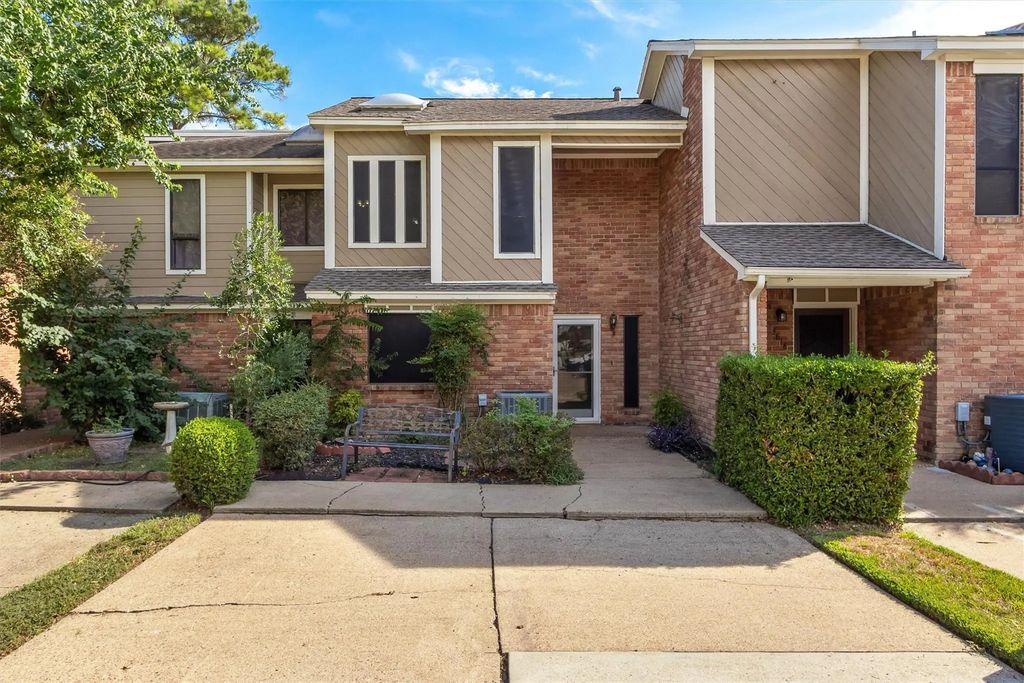 3822 Knollcrest Drive, Montgomery