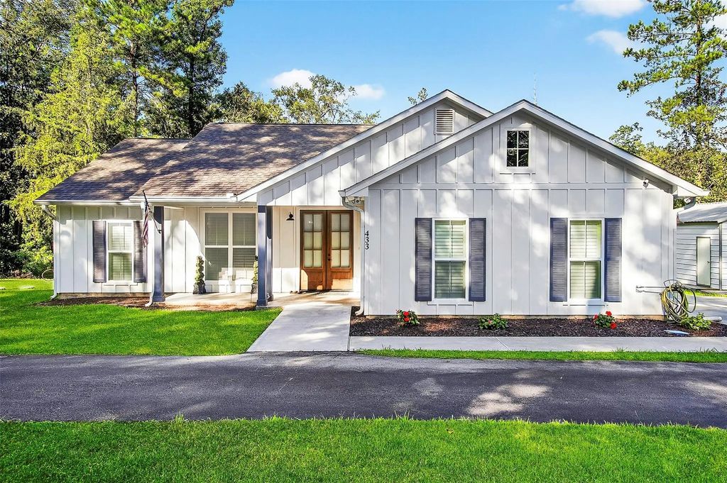 433 Hickory Drive E, Dallardsville