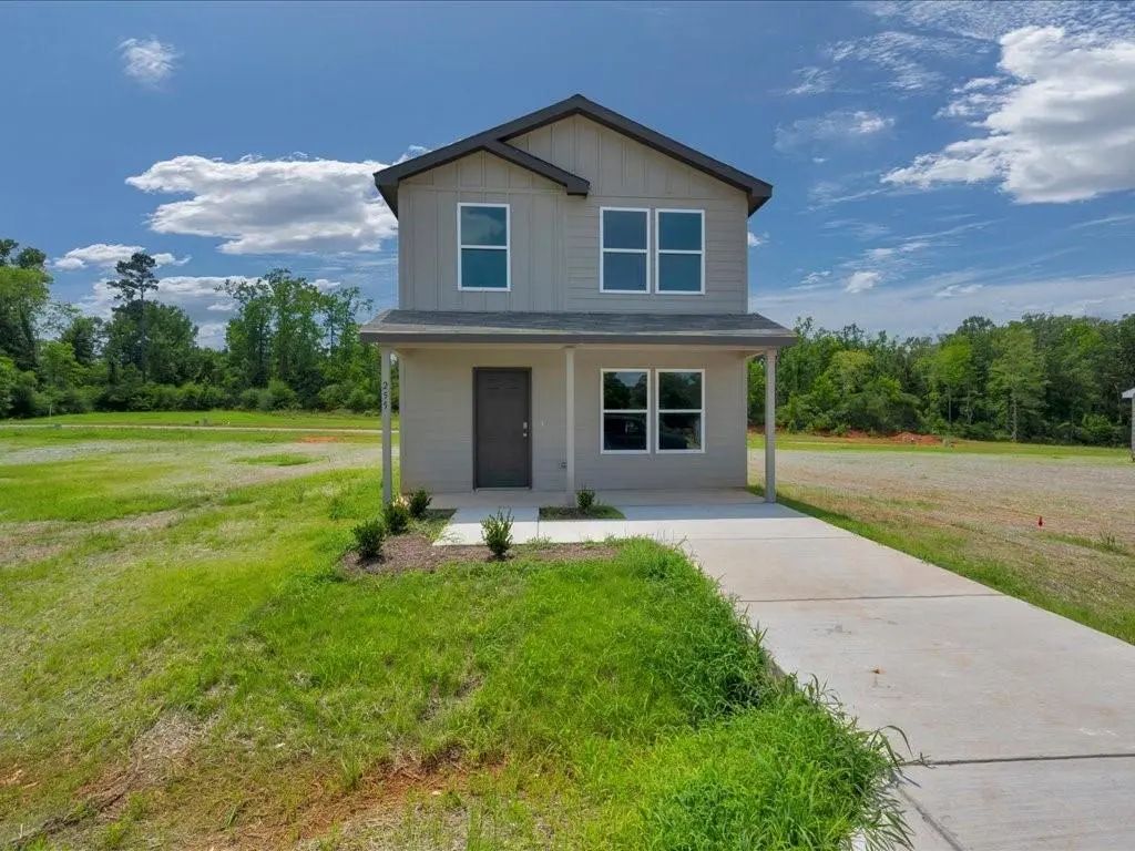 255 Dana Drive, Lufkin