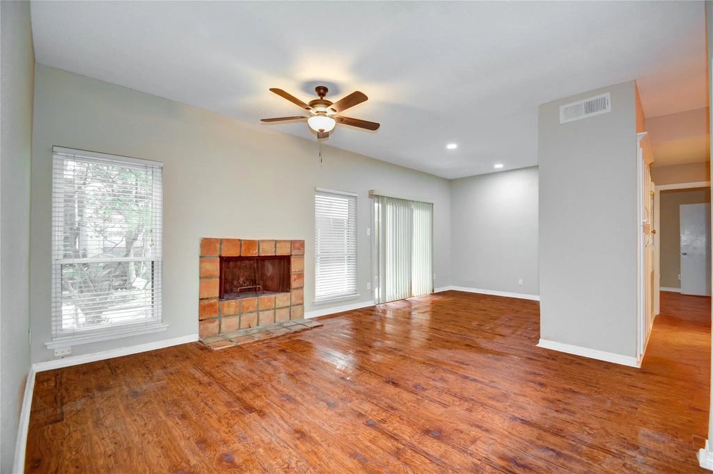 1818 Augusta Drive 11, Houston