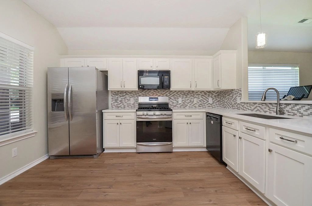 4107 Merlet Drive, Pearland