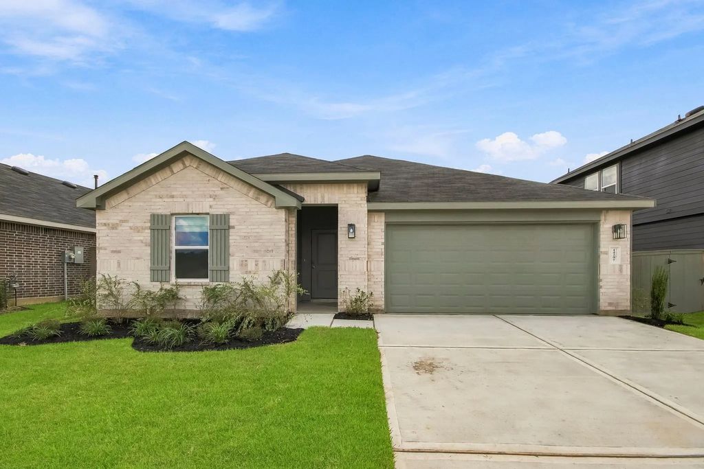 14297 Moonflower Drive, Splendora