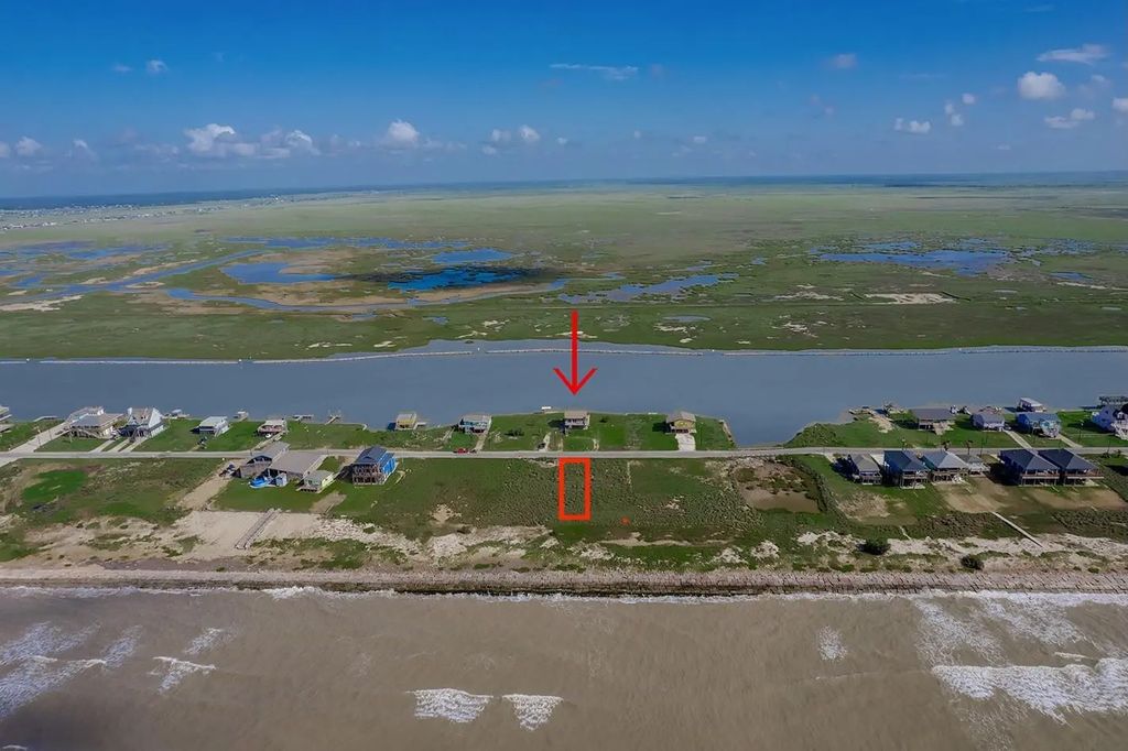 1064 Cr 230 Canal Drive, Sargent