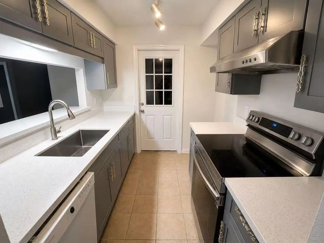 5218 Milwee Street 6, Houston