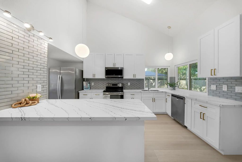 1910 Brushy Creek Drive, Sugar Land