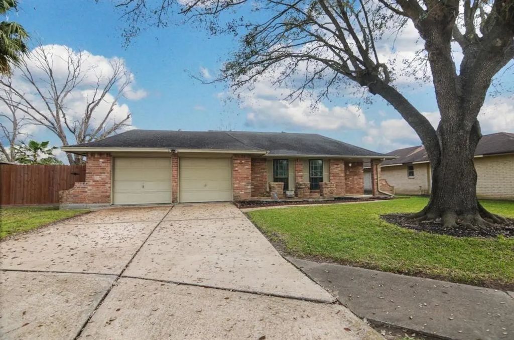 10311 Sageyork Drive, Houston