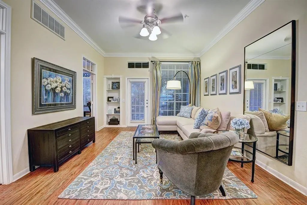 1901 Post Oak Park Dr Drive 10101, Houston