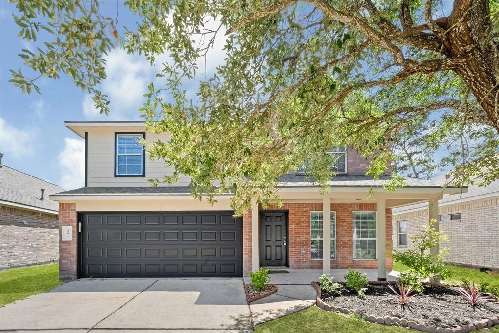 22511 Sweetglen Court, Spring