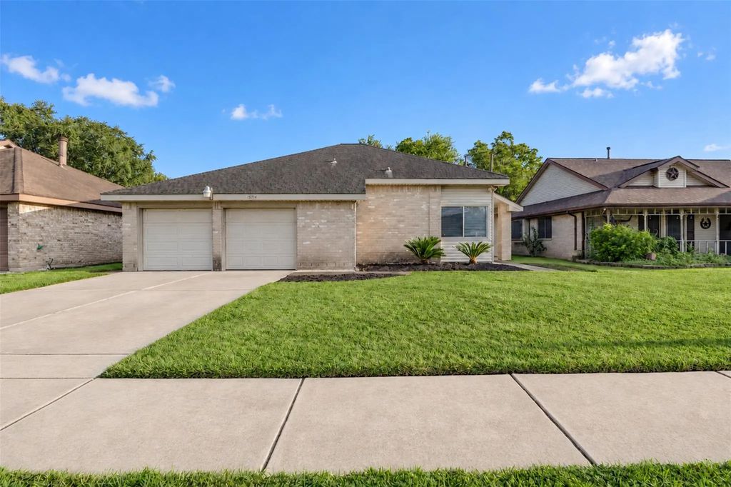13714 Chancery Road, Houston