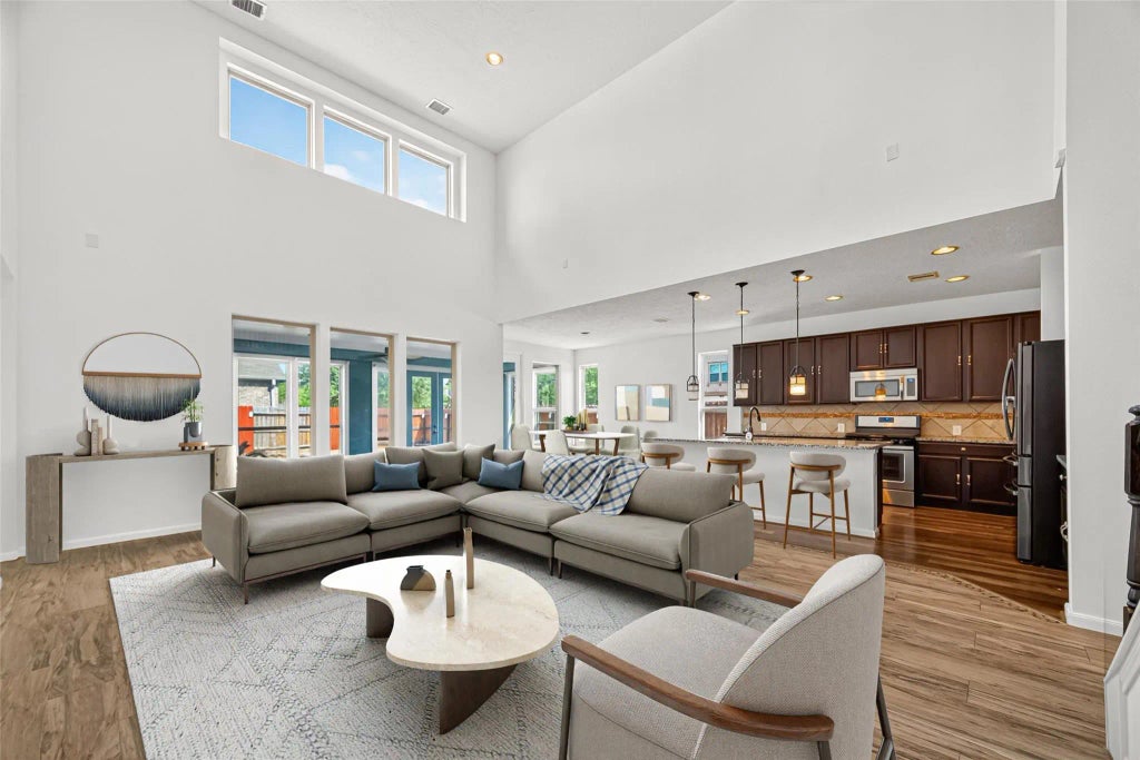 13019 Foxwood Creek Lane, Houston