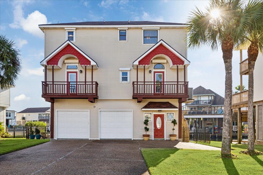 107 Bamaku Bend, Tiki Island