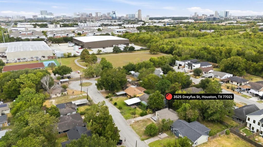 3525 Dreyfus Street, Houston