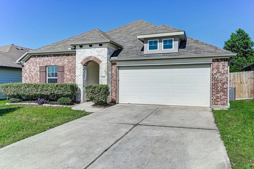 40541 Mostyn Lake Drive, Magnolia