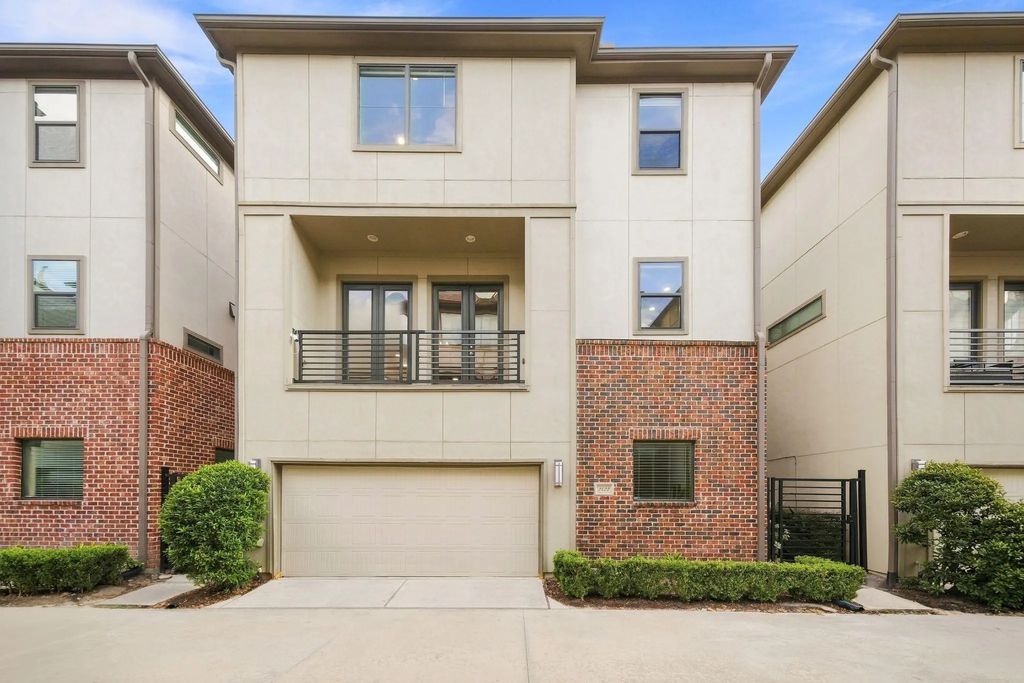 2422 Langston Street, Houston