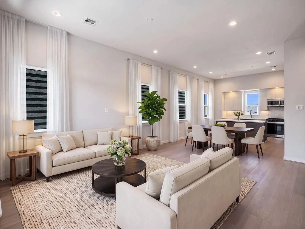 527 Hillwood Heights Drive, Houston