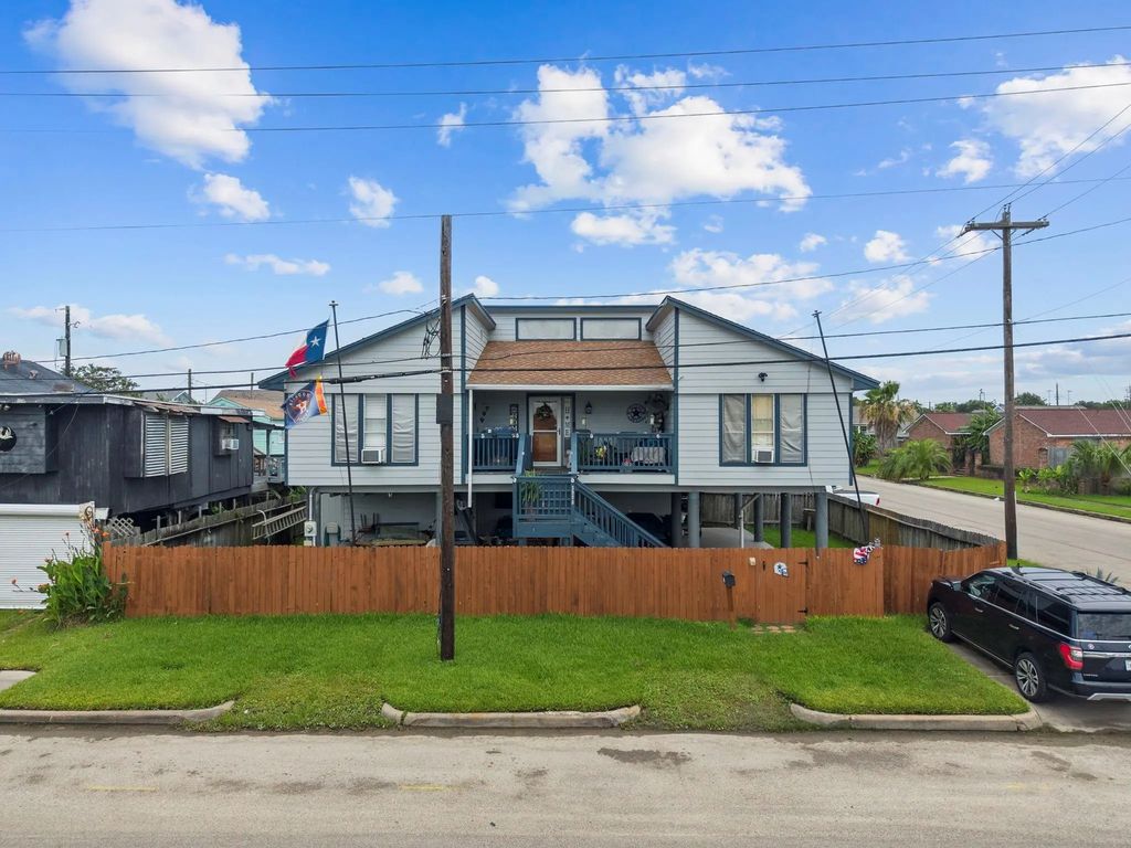 2222 57th Street, Galveston