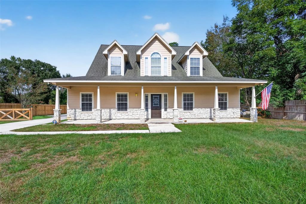 8710 Kerr Drive, Tomball