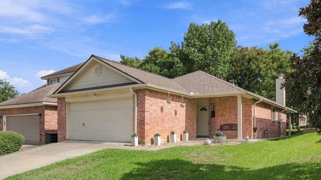 117 Harbour Town Circle, Montgomery