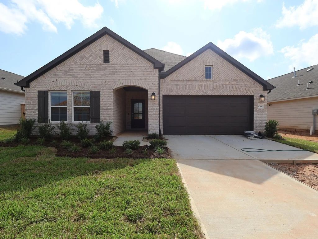 10591 Annex Avenue, Montgomery