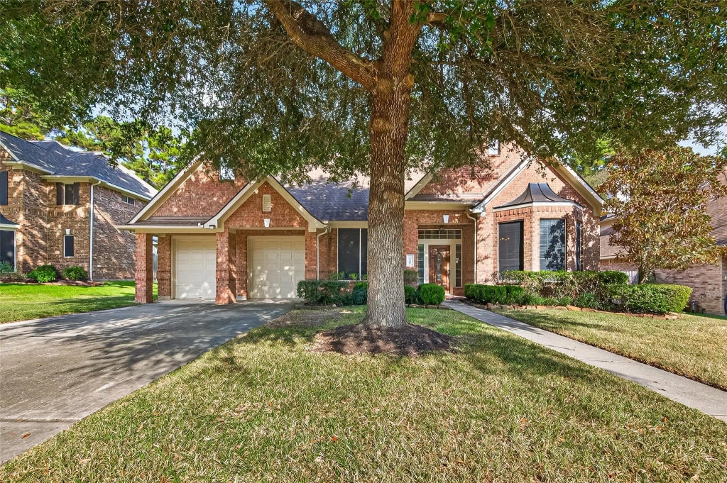 1538 Cafe Dumonde, Conroe