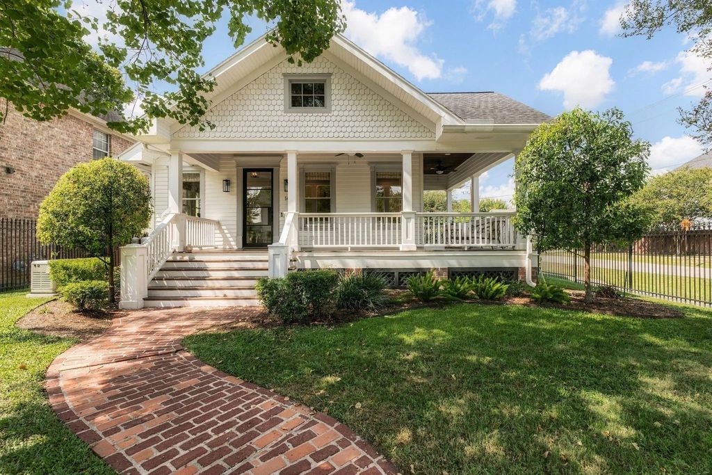 1441 Waverly Street, Houston