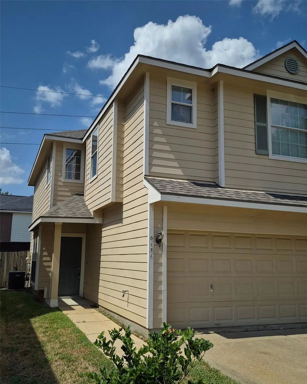 6151 Morningshire Lane, Houston