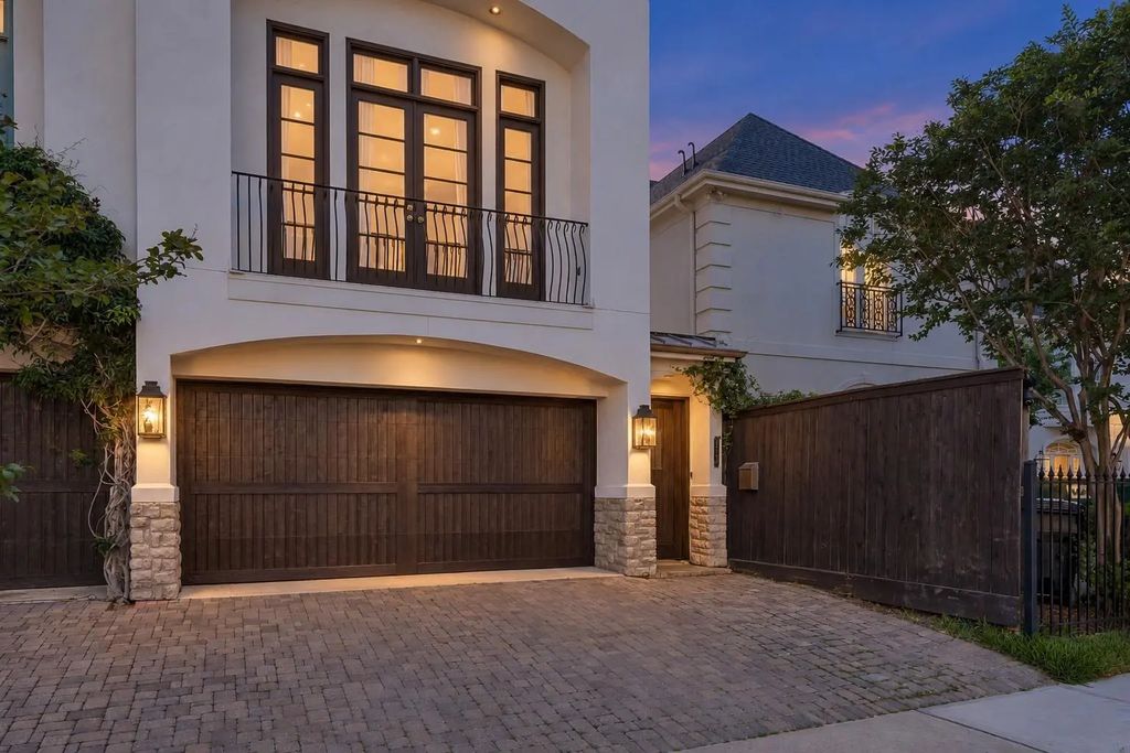 2518 Westgate Drive A, Houston