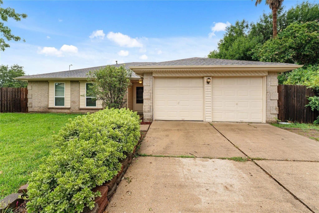 13418 Cricket Wood Circle, Houston