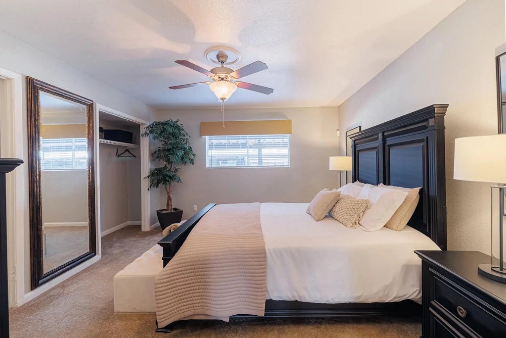 6259 Westheimer Road 658, Houston