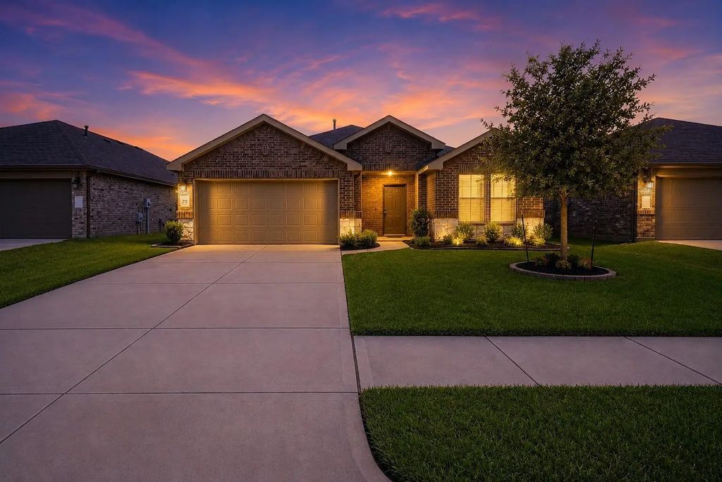 927 Petunia Falls Lane, Rosharon