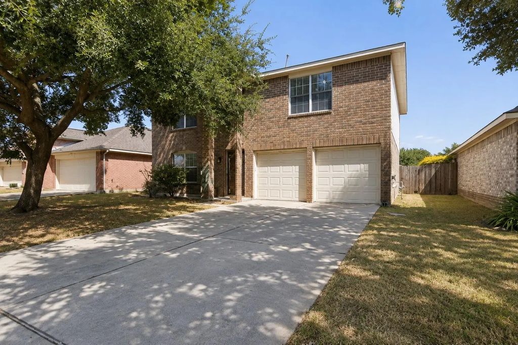 10418 Iris Lake Court, Houston