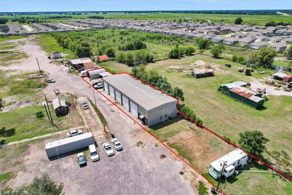 8867 County Road 424, Navasota