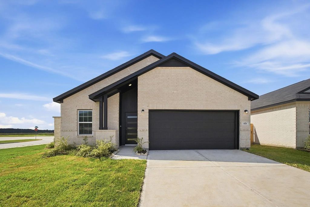 818 Alaska Cedar, Crosby