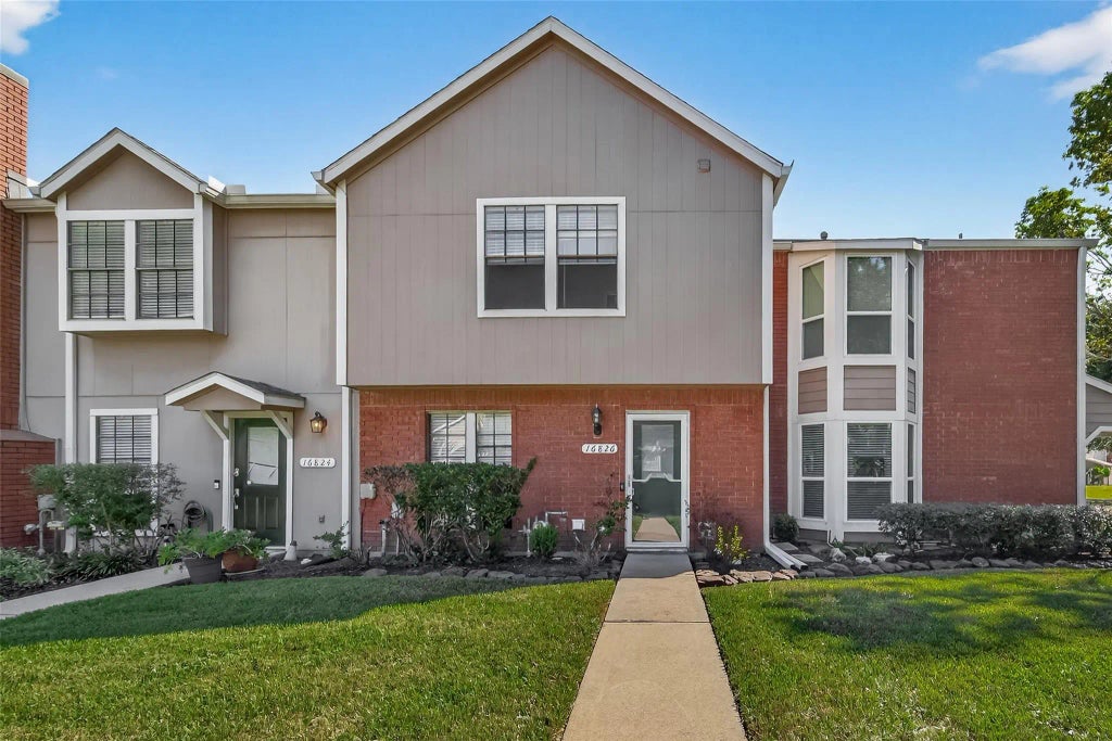 16826 Holly Trail Drive, Houston