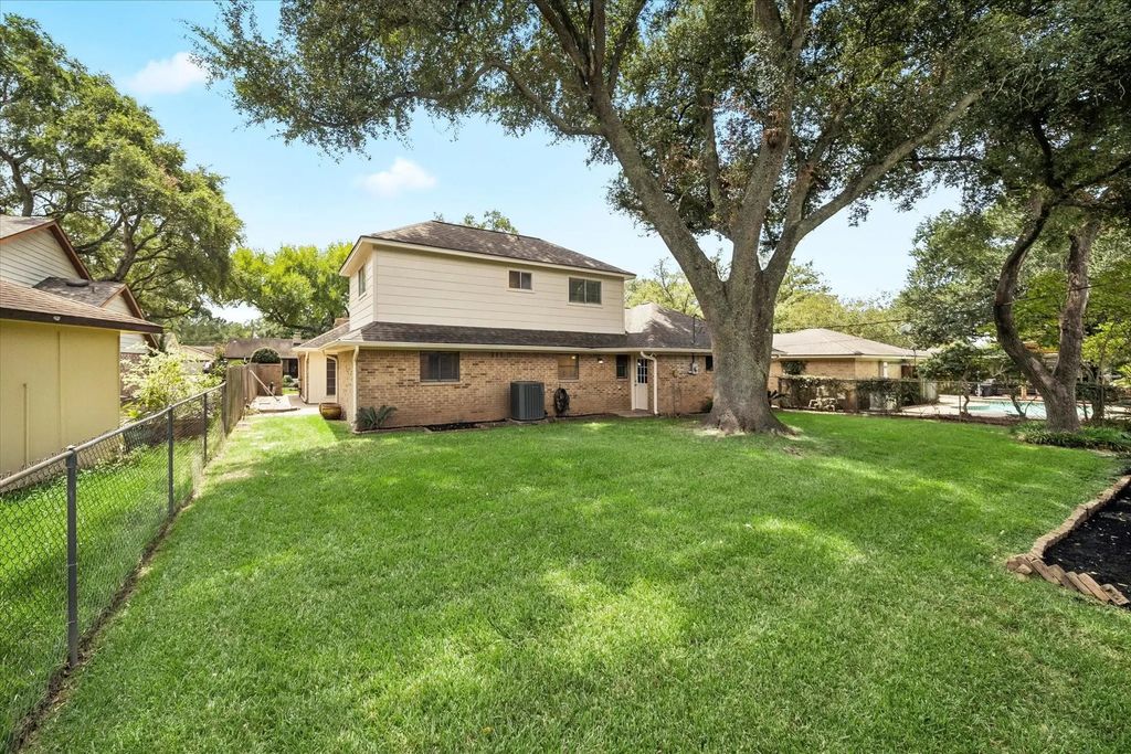 114 Camellia Street, Sugar Land