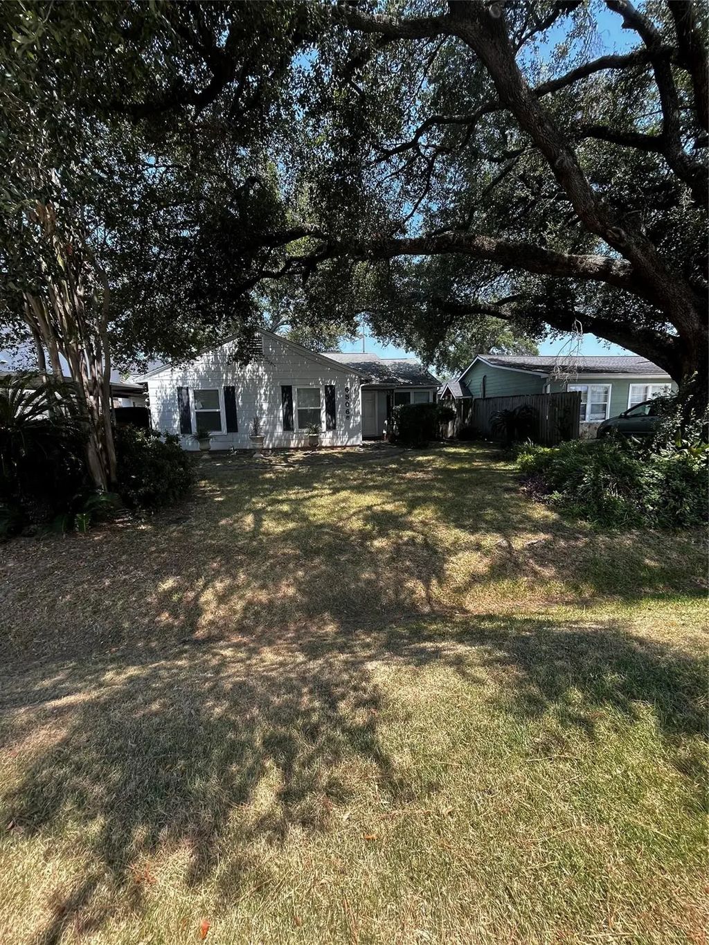 6506 Clawson Street, Houston