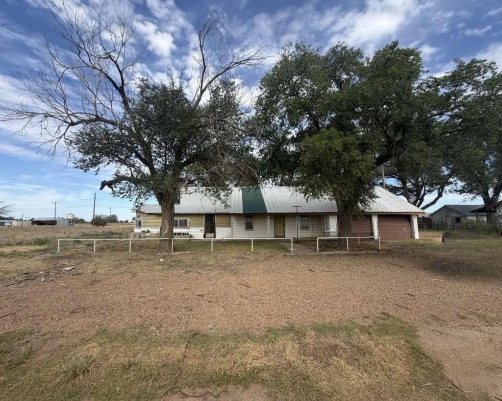 306 Denver Avenue, Channing