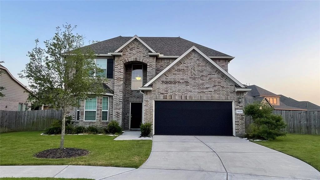 5802 Golden Peak Lane, Rosenberg