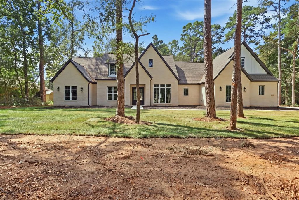 207 Creekside, Magnolia