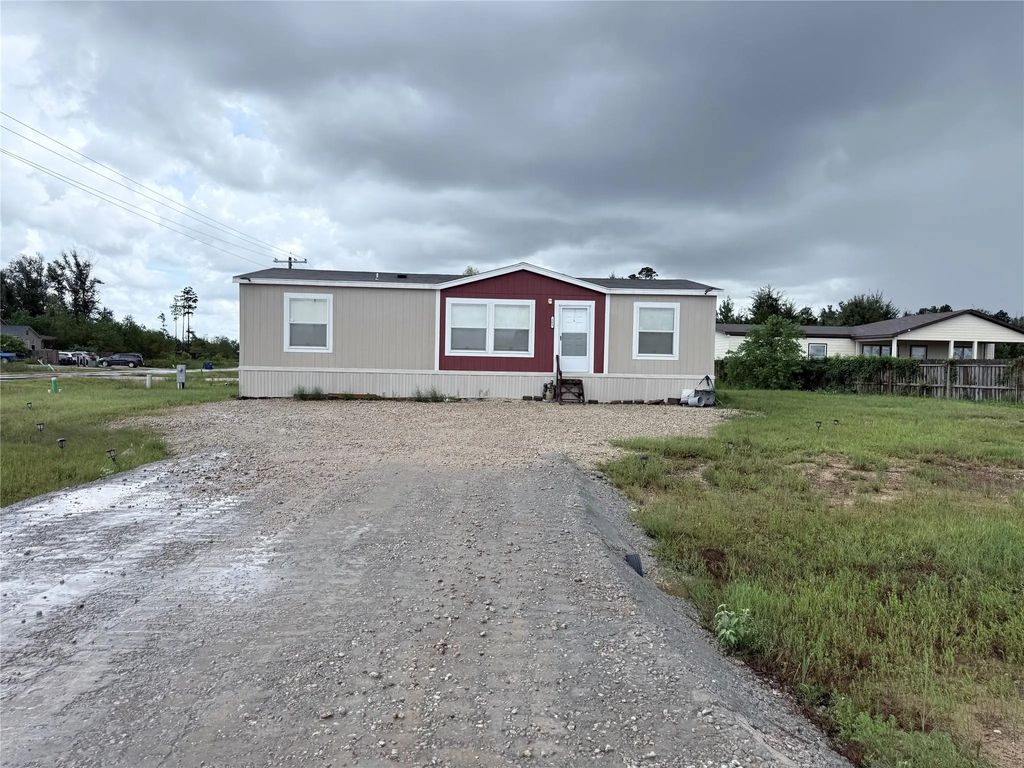 261 Road 5609, Cleveland