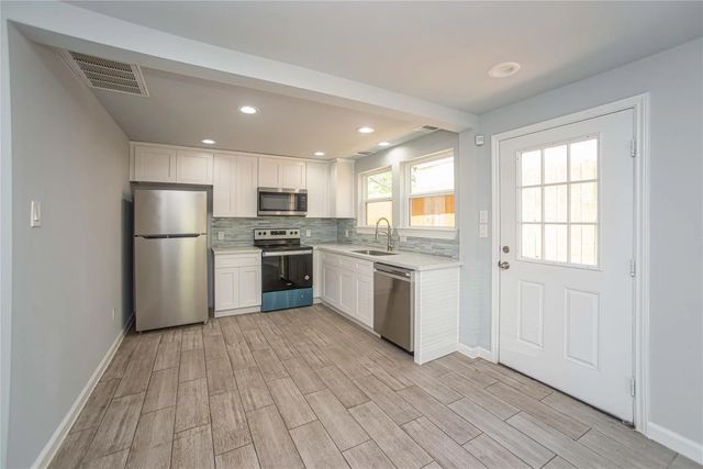 13519 Peoria Street, Houston