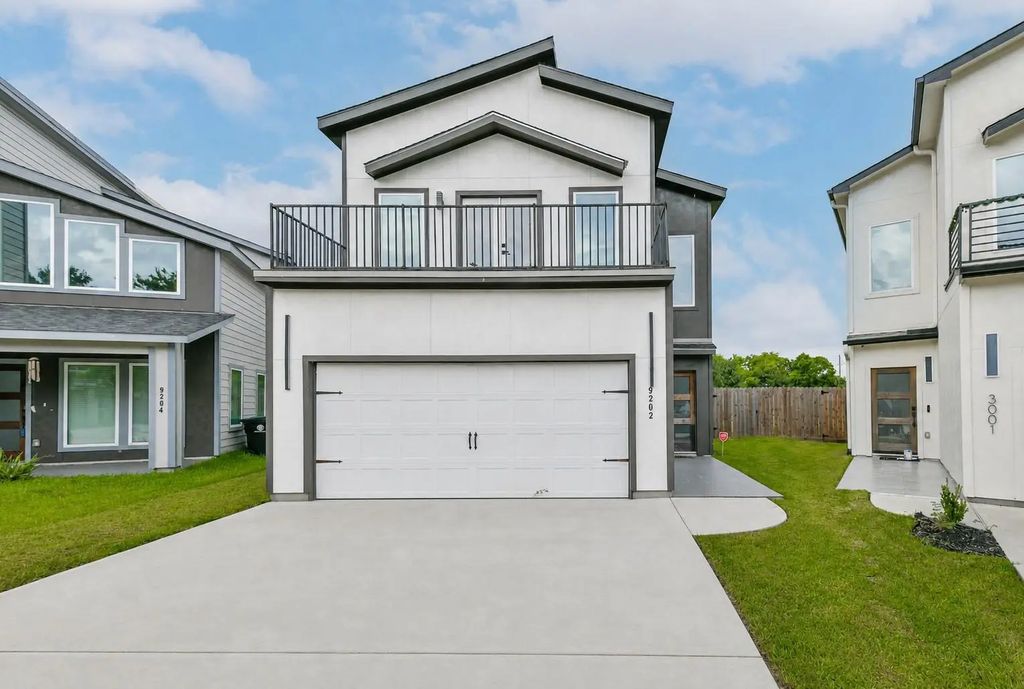 9202 Buffum Street, Houston