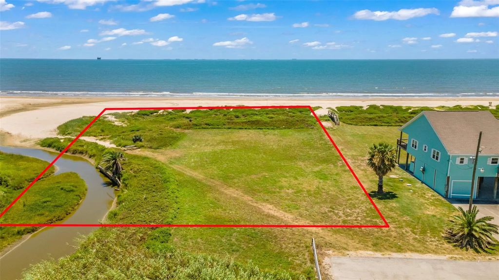704 Villa Drive, Port Bolivar