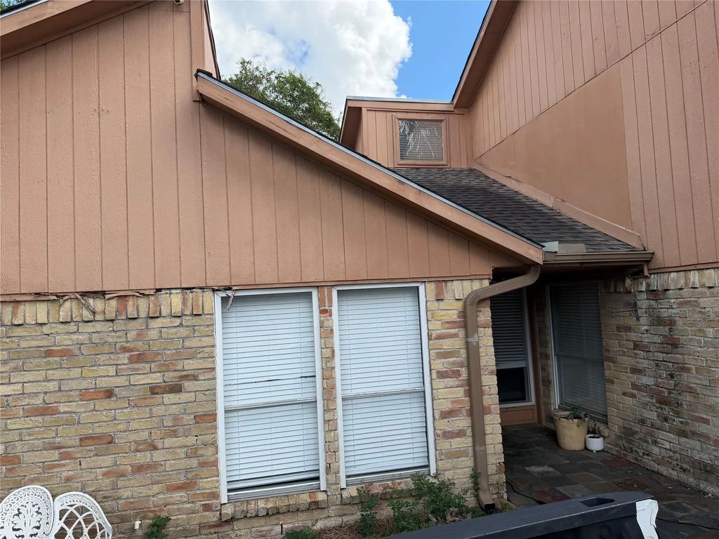 6715 Leandra Drive, Houston