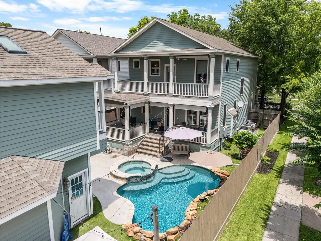 1601 Columbia Street, Houston