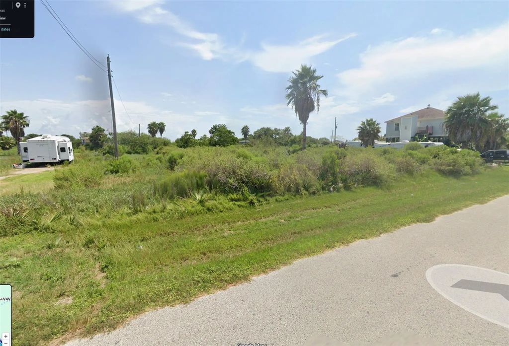 Bay Vue Roads, Port Bolivar