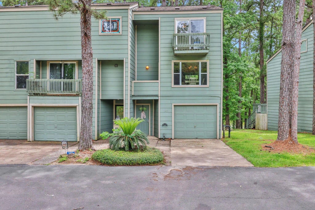 142 Villa Way, Coldspring