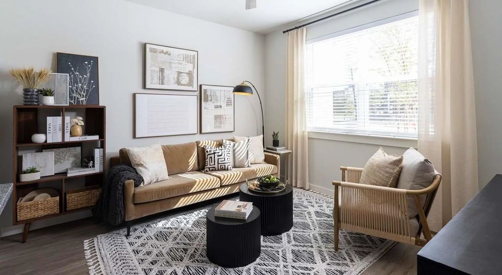 1505 Oliver Street 220, Houston
