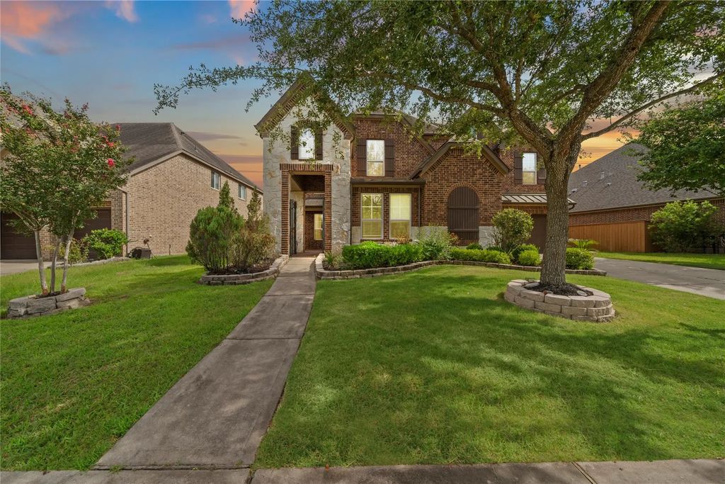 17315 Tomintoul Path, Richmond
